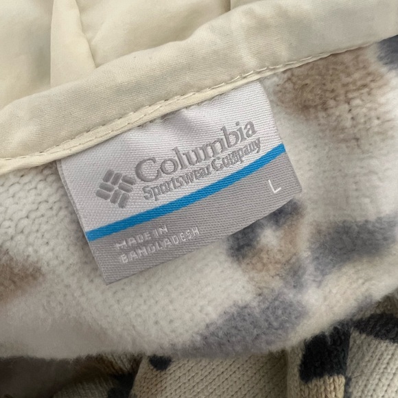 Columbia Sweater Weather Pullover Hoodie Chalk Rocky Mountain Print size Large - Picture 9 of 11